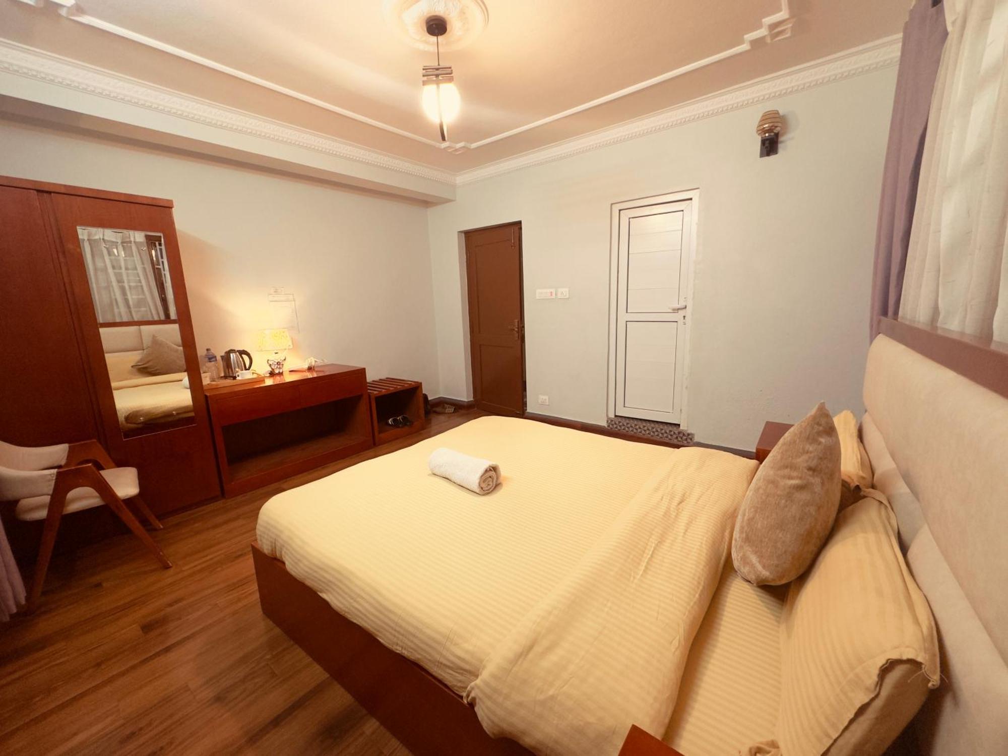 Norbu Hotel Катманду Екстер'єр фото