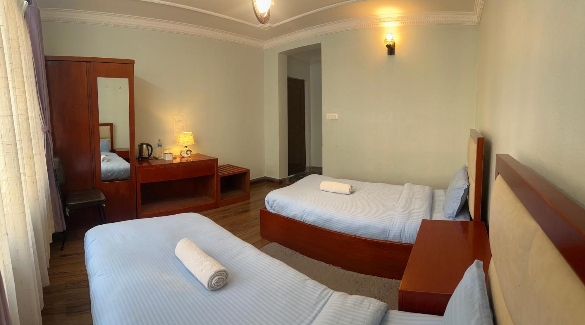 Norbu Hotel Катманду Екстер'єр фото